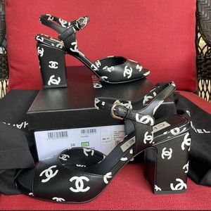 Crazy CC logo Sandals